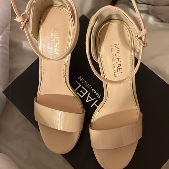 nude michael high heels - Picture 3 of 6